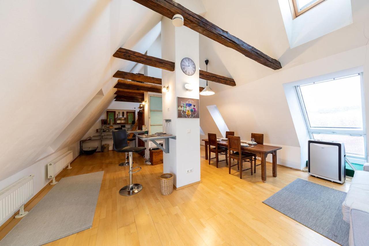 Appartement Pharmacy-Loft à Graz Extérieur photo